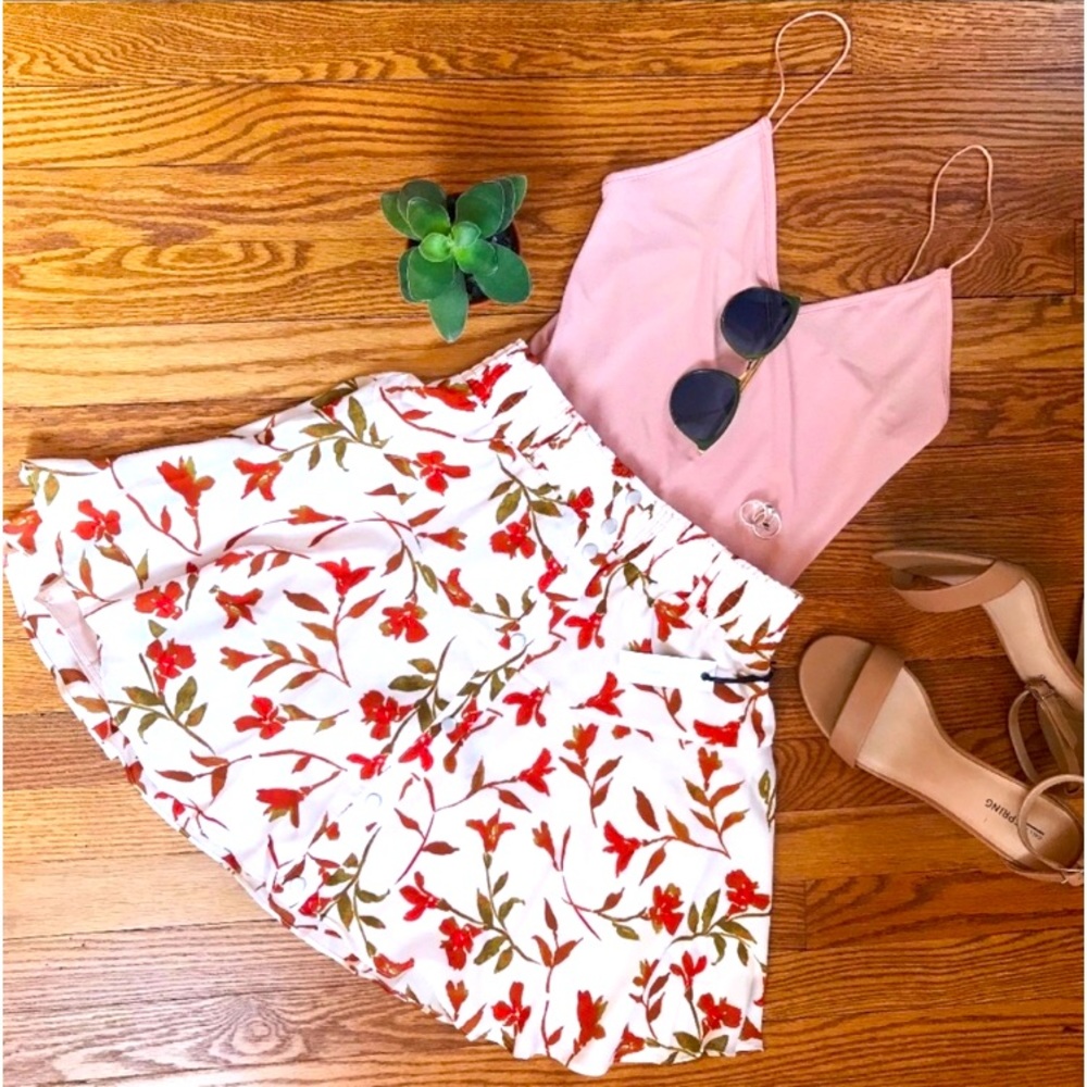 Lovers + Friends Fountain skirt